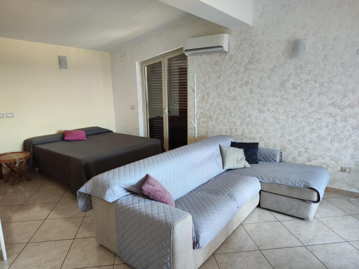 Appartement Casa Carmelo à Nizza di Sicilia Extérieur photo